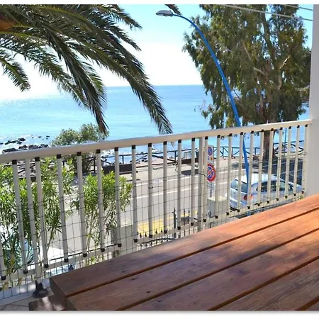 Apartment Lungomare Palmasera Seafront